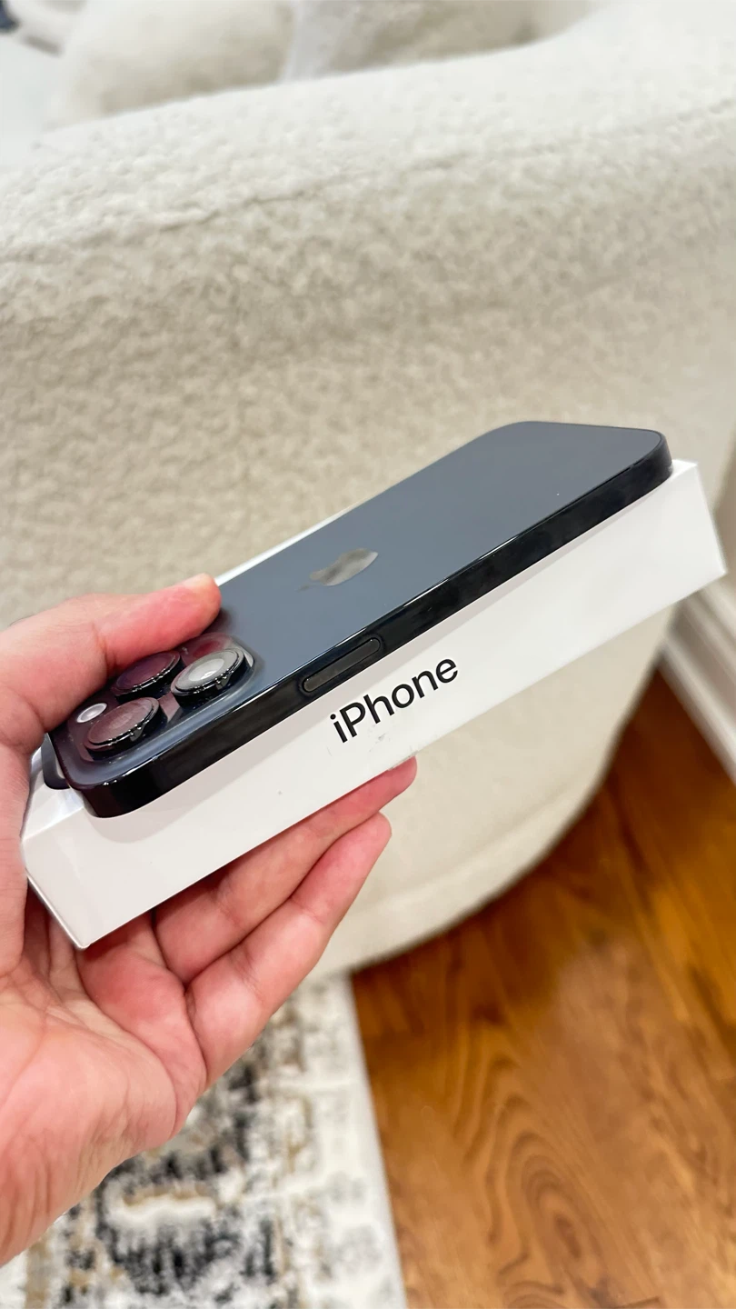 Apple, iphone 14 pro 128gb space black mint condition - photo 4