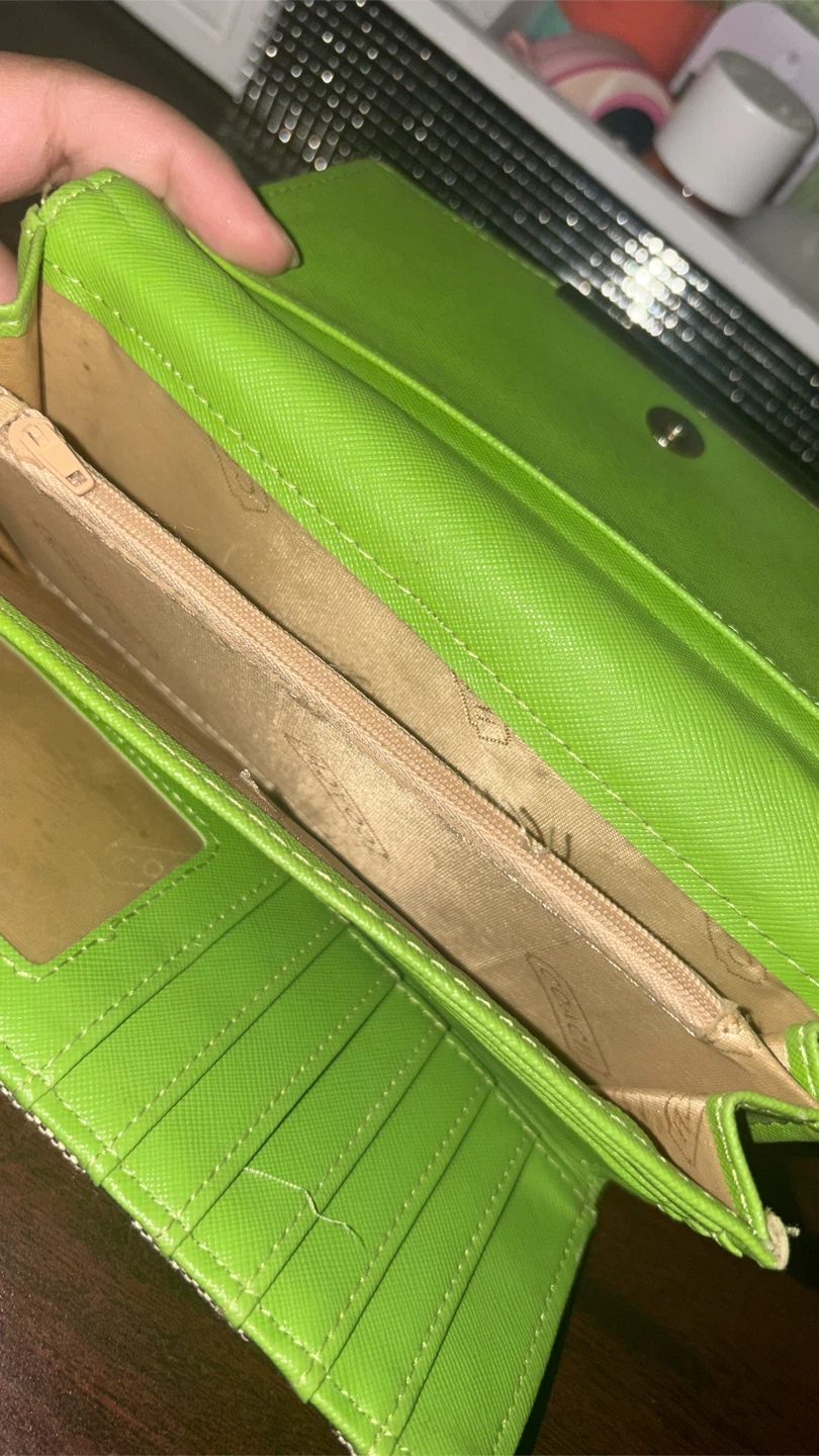 Coach Signature Long Wallet in Lime Green for 35 bucks - photo 3