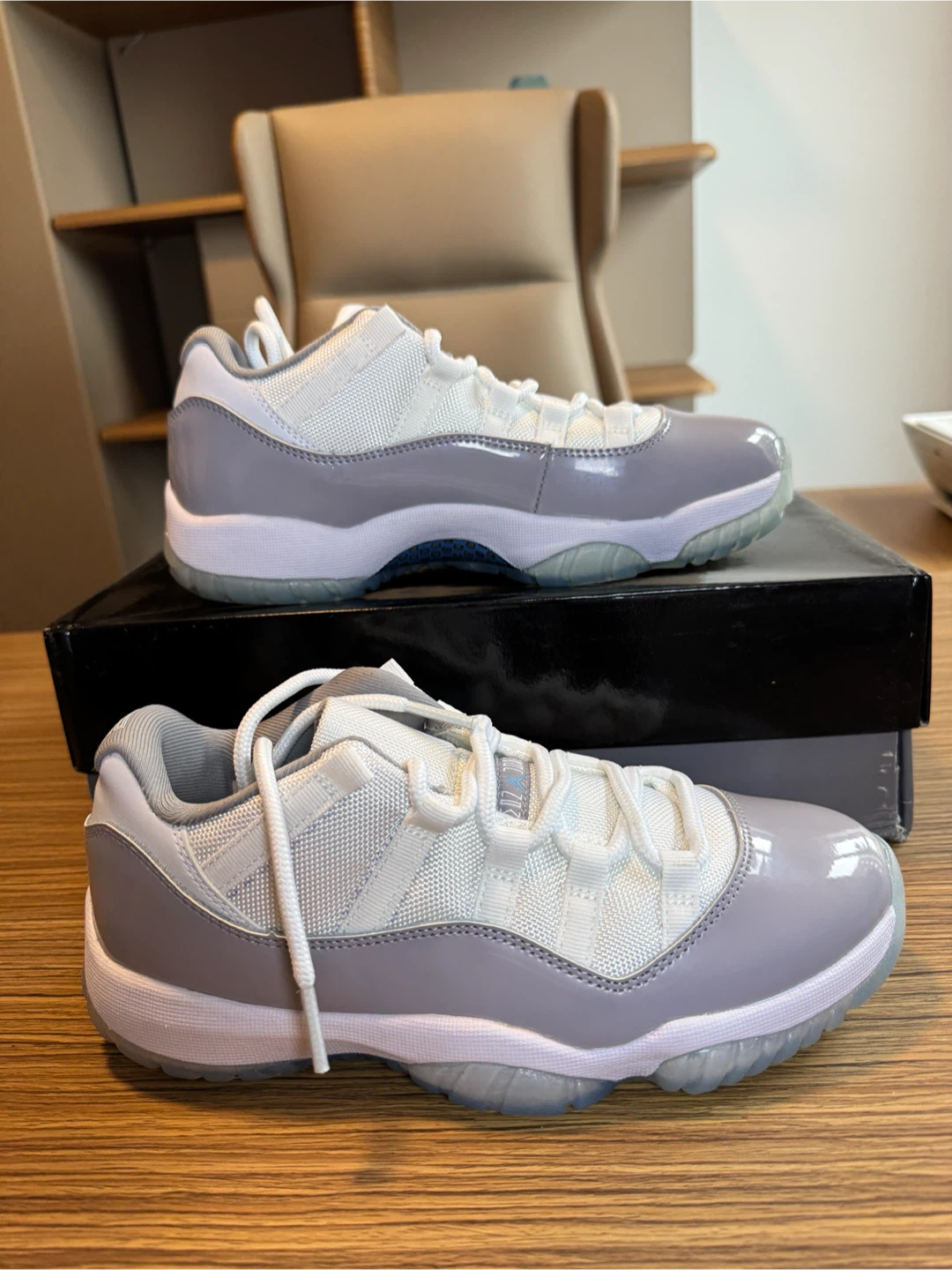 Air Jordan 11 Retro Low Cool Grey - photo 2