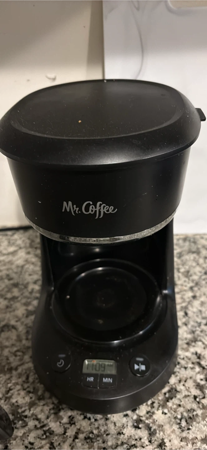 Mr. Coffee 12-Cup Coffee Maker - photo 2