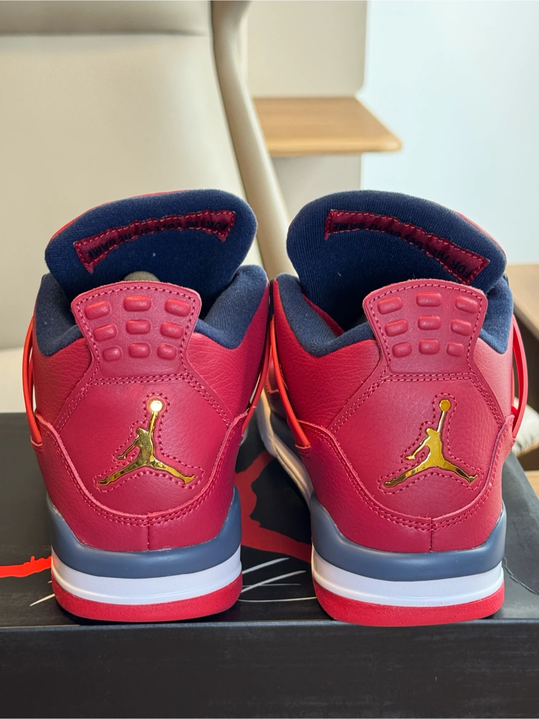 Jordan 4 Rouge et Bleu - photo 2