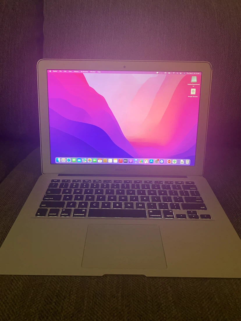 Apple MacBook Air 13-inch Early 2015