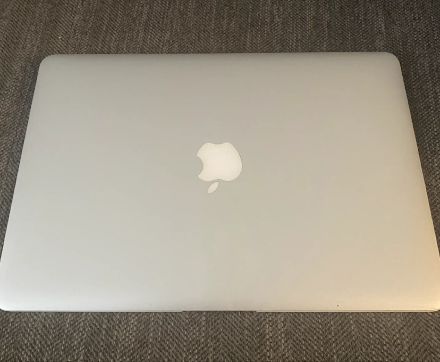Apple MacBook Air 13-inch Early 2015 - photo 4