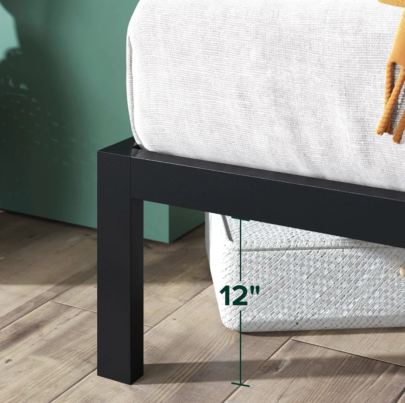 Zinus Mia Metal Platform Queen Bed Frame - photo 4