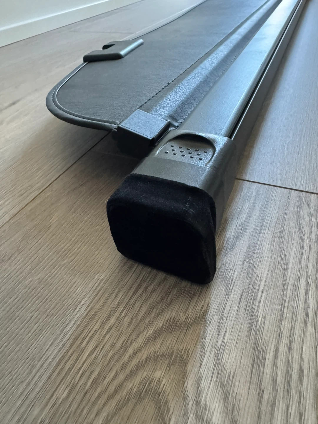 Retractable Cargo Cover for Mazda - photo 2