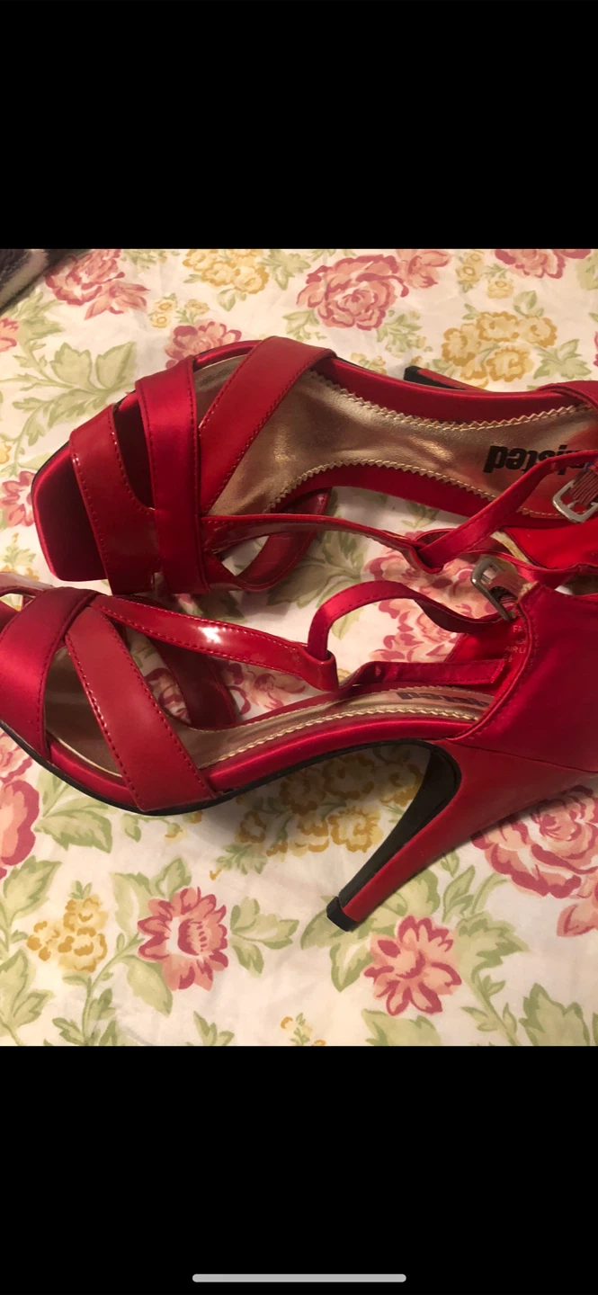 Red Heeled Sandals - photo 2