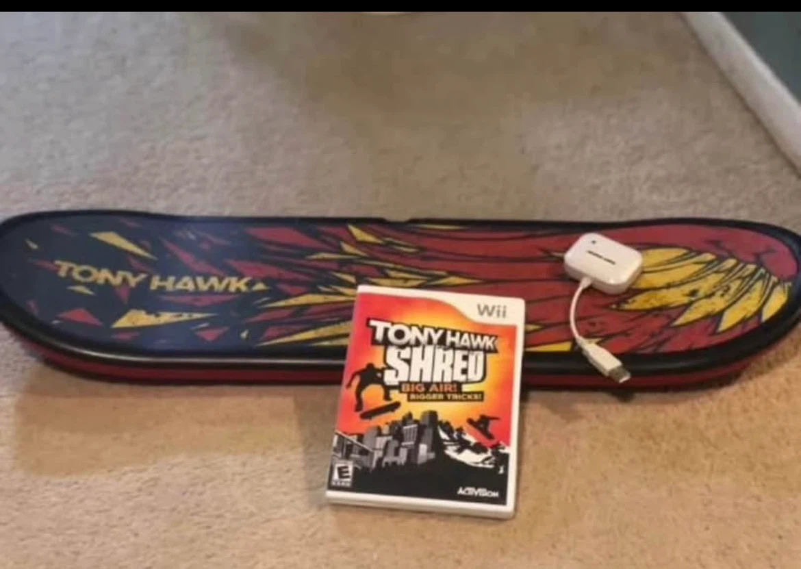 Wii Game - Tony Hawk Shred Skateboard - photo 2