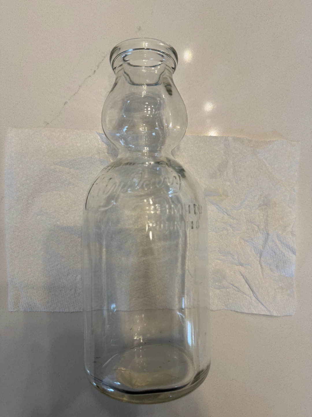 CITY DAIRY WINNIPEG MANITOBA 1920'S CREAM TOP MILK BOTTLE