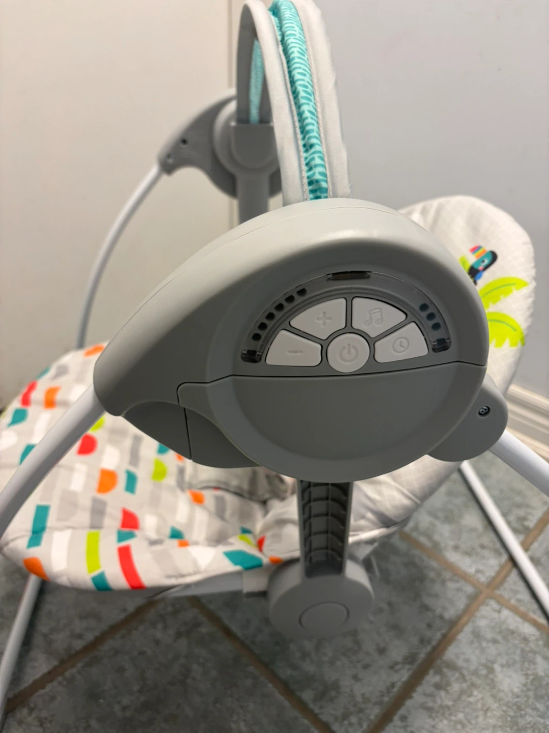 Bright Starts Baby Swing-foldable - photo 3