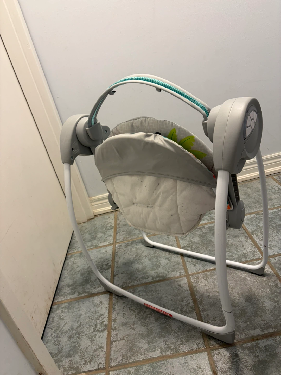 Bright Starts Baby Swing-foldable - photo 4