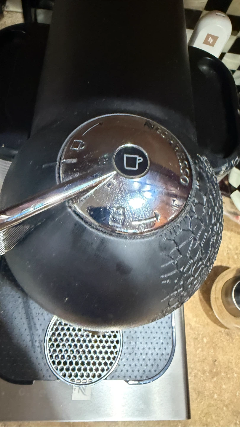 Nespresso Coffee Machine - photo 5