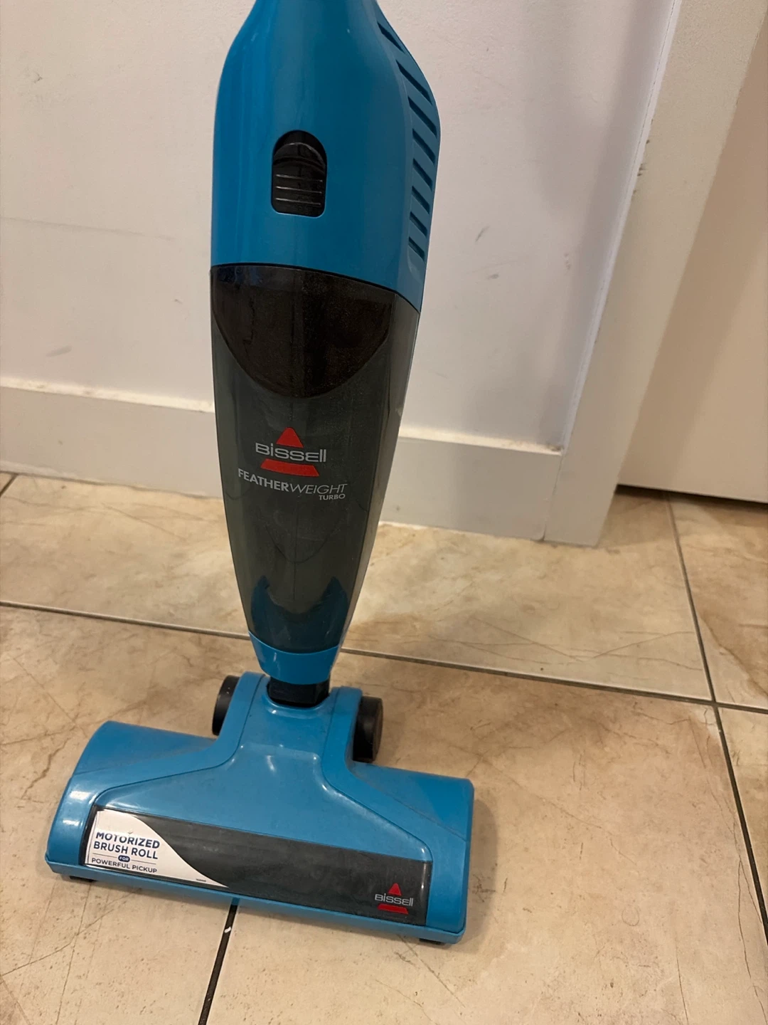 Bissell Featherweight Turbo Stick Vacuum - photo 2