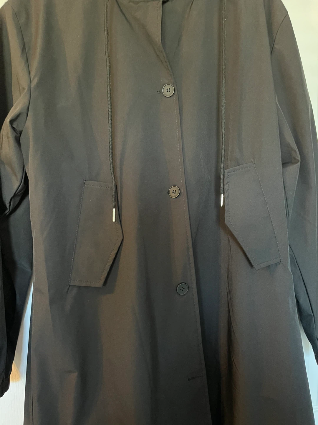 Brand new Black Hooded Rain Jacket fully lined. Medium - photo 5