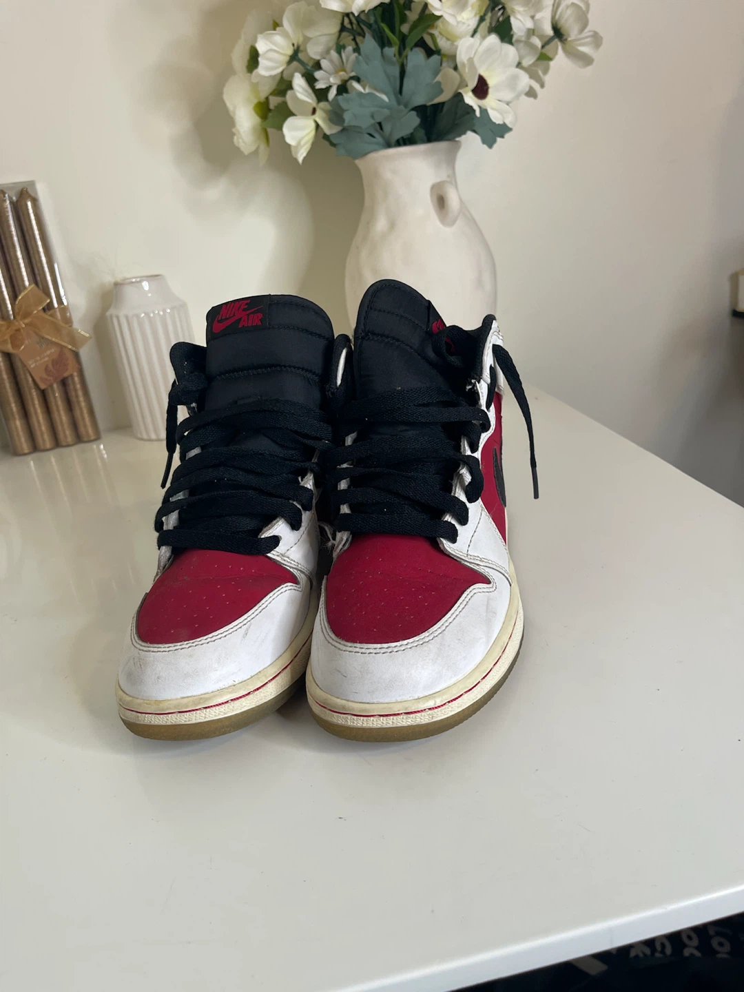 Nike Air Jordan 1 Mid White/Red/Black Size 5.5Y - photo 4