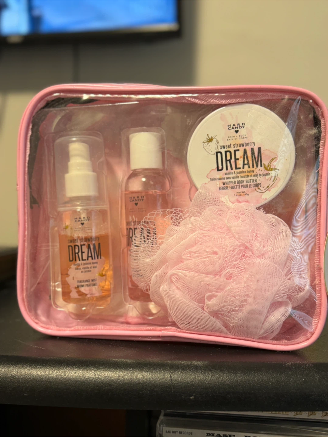 Hard Candy Dream Sweet Strawberry & Coconut Love Body Care Set