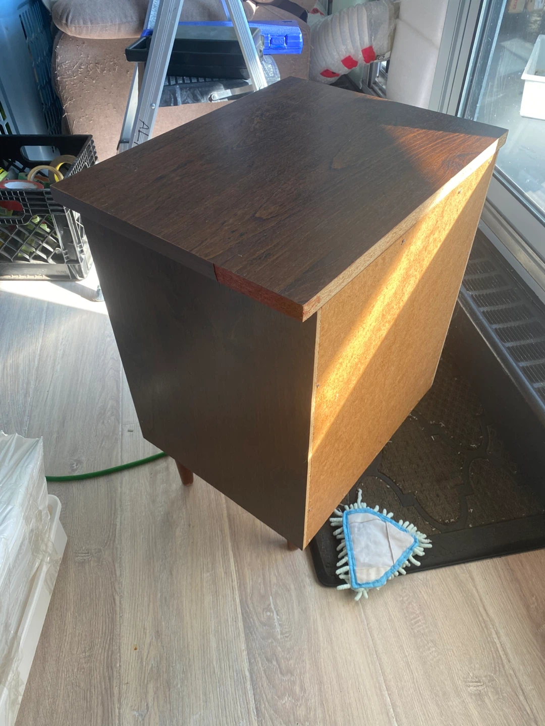 Wooden 2-drawer nightstand - photo 2