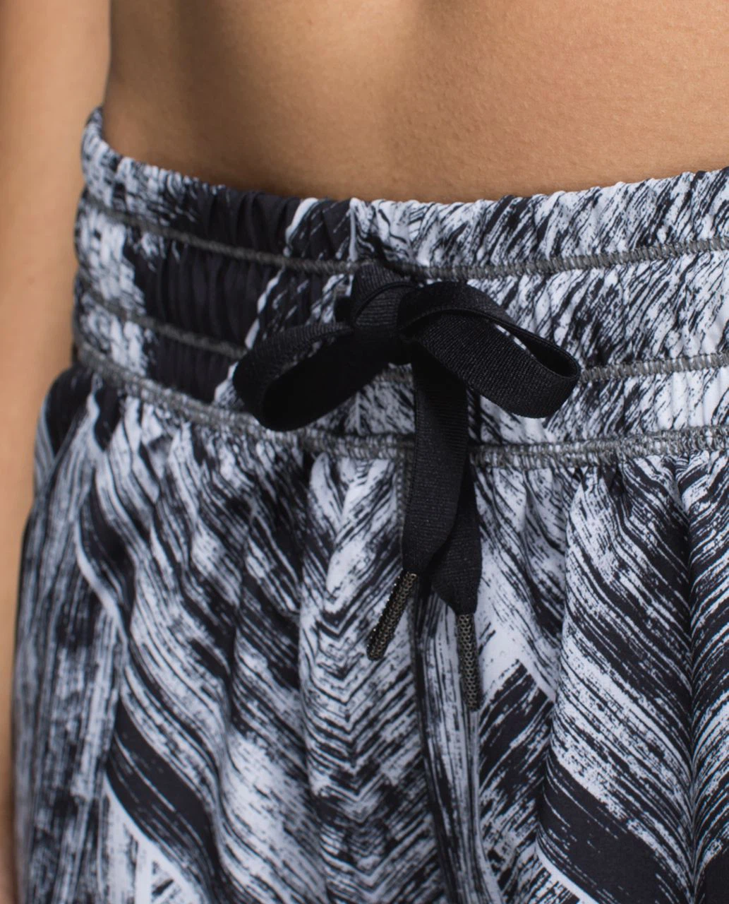 Lululemon Namaskar Pant II - Heat Wave White Black - Size 6 - photo 4