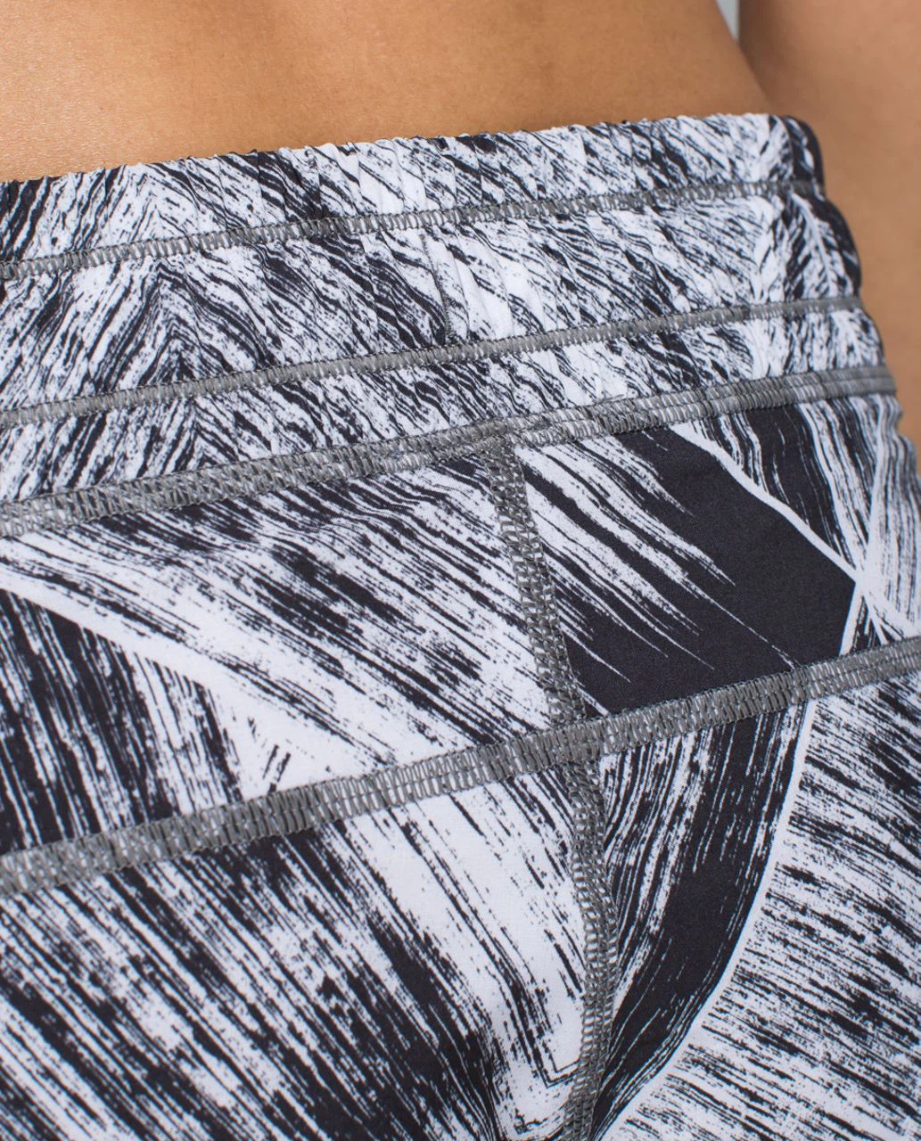 Lululemon Namaskar Pant II - Heat Wave White Black - Size 6 - photo 5