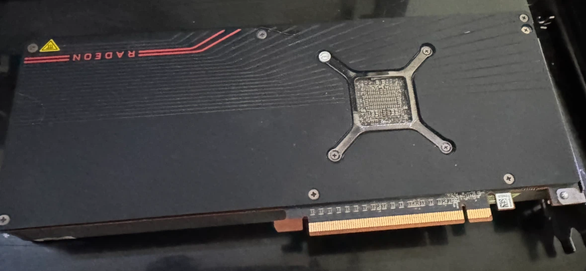 AMD Radeon RX 5700 XT 8GB GDDR6 – Reference Edition - photo 4