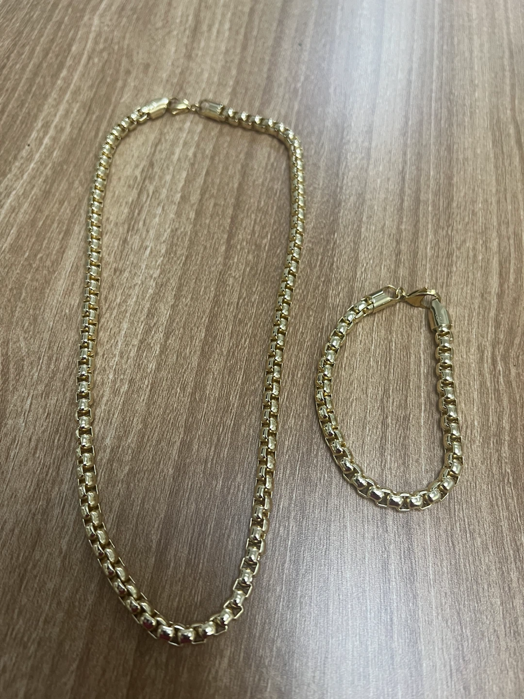 Gold-Tone Box Chain Necklace and Bracelet Set