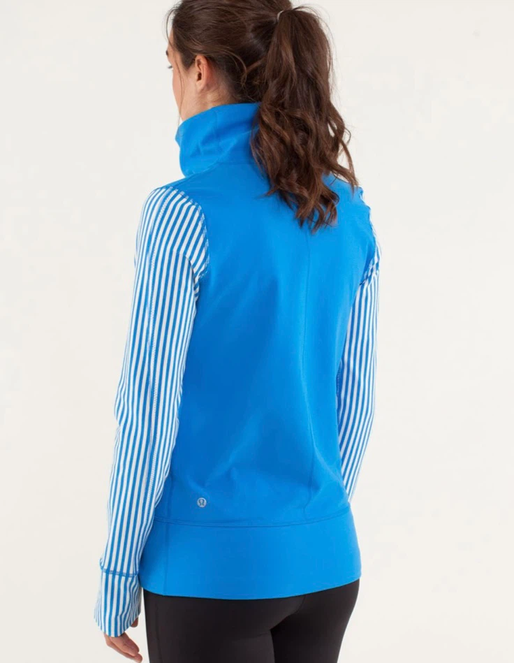 Lululemon Daily Yoga Jacket - Size 4 - photo 2
