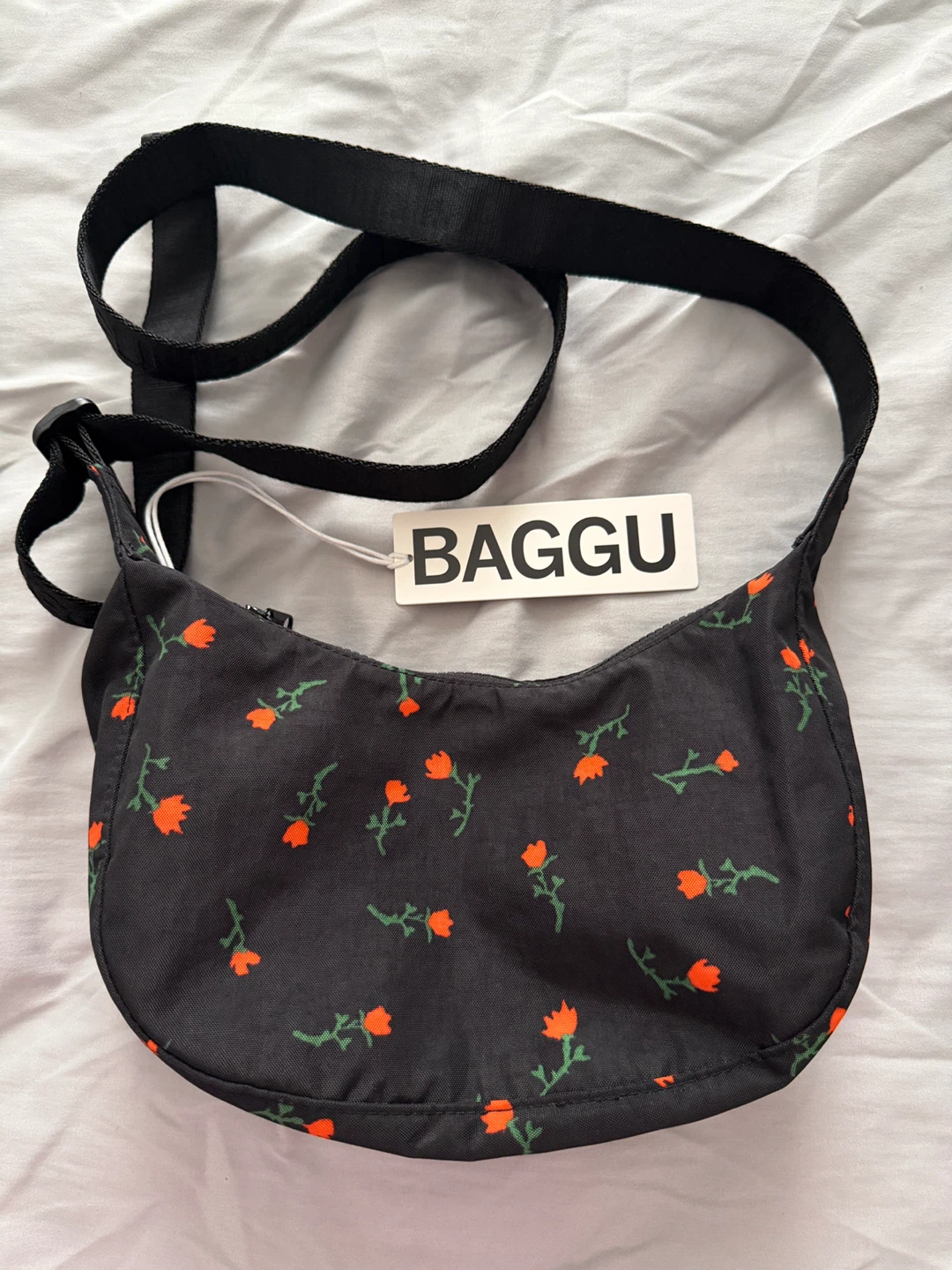 BAGGU Small Nylon Crescent Bag - Painted Wildflower