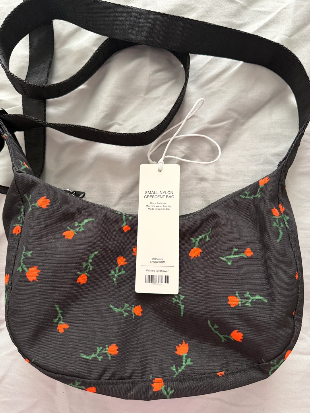 BAGGU Small Nylon Crescent Bag - Painted Wildflower - photo 2