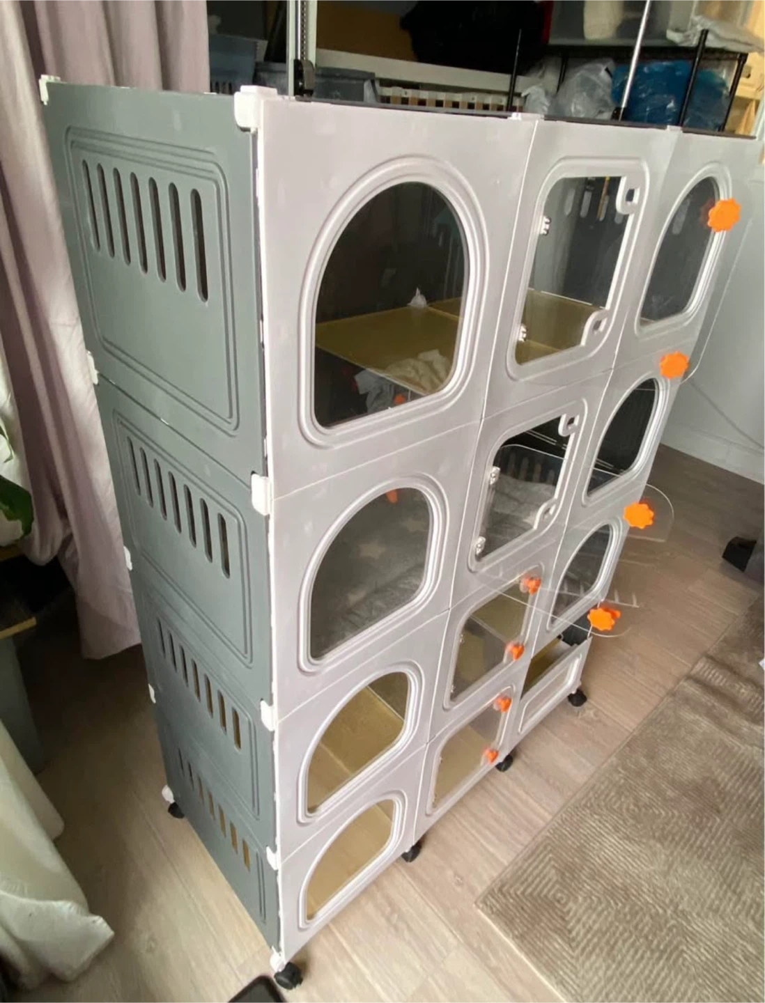 Lange fourth floor cat cage - photo 2