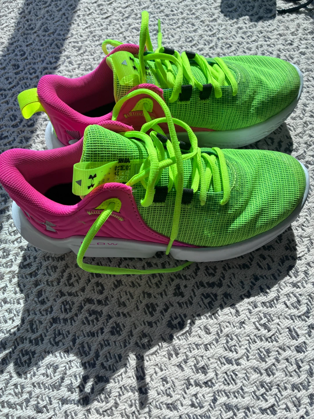 Under Armour Flow Shoes - photo 2