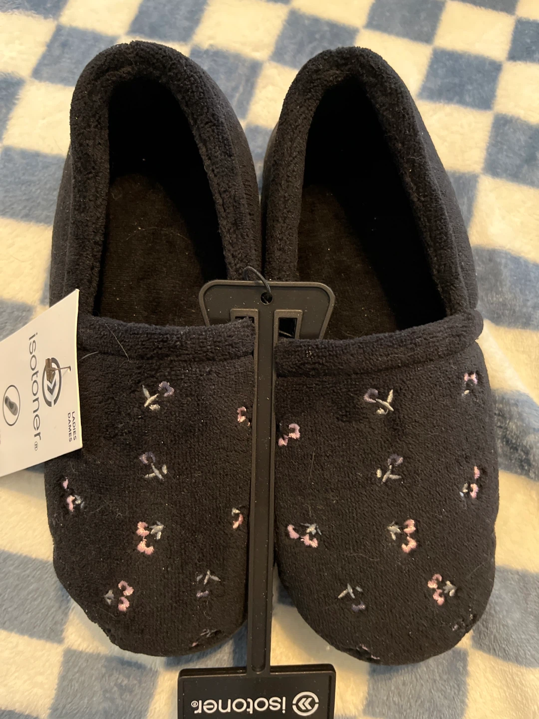 Isotoner Ladies Slippers Black Floral Size S/P