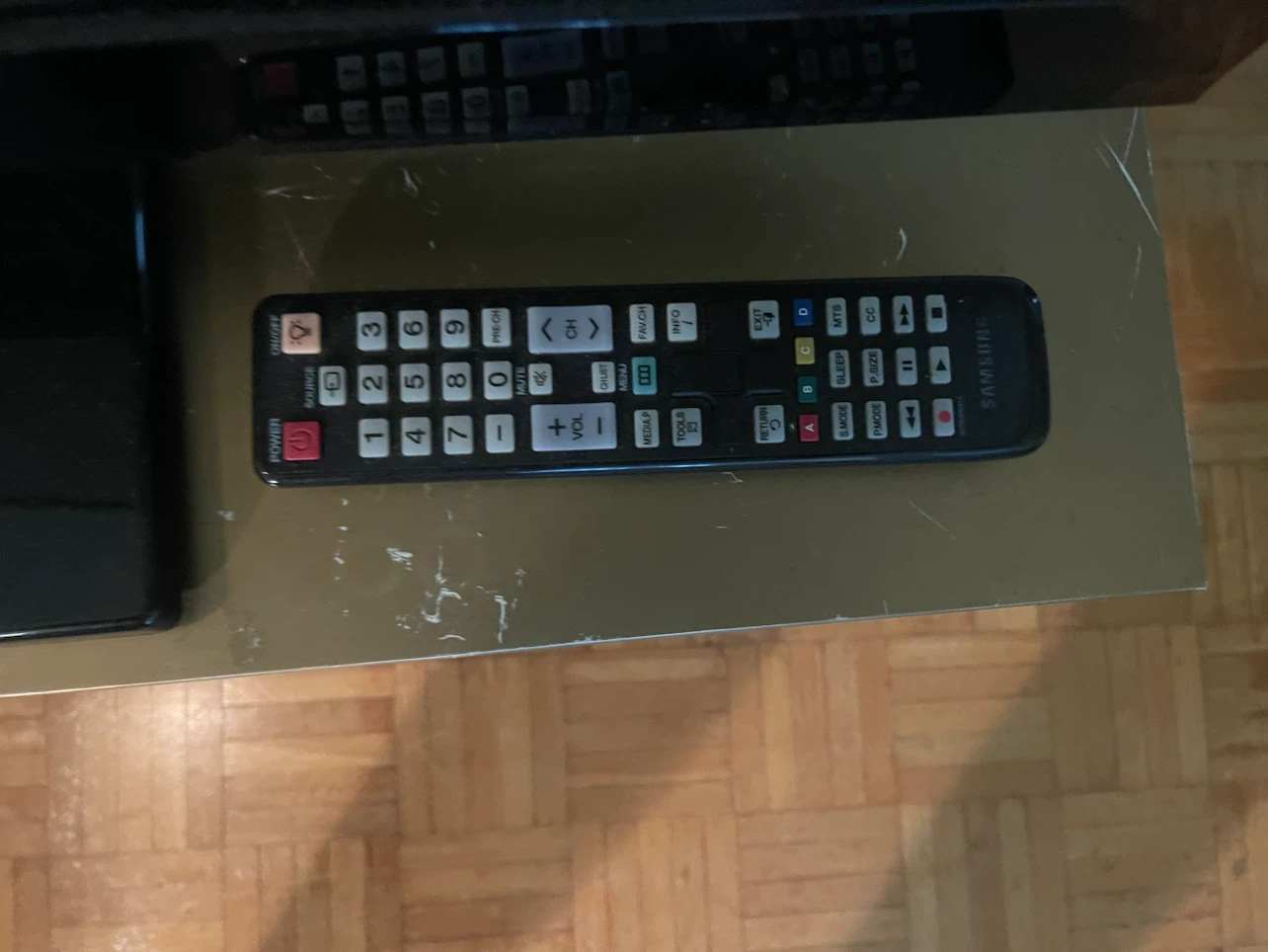 Samsung Flat Screen TV - photo 2