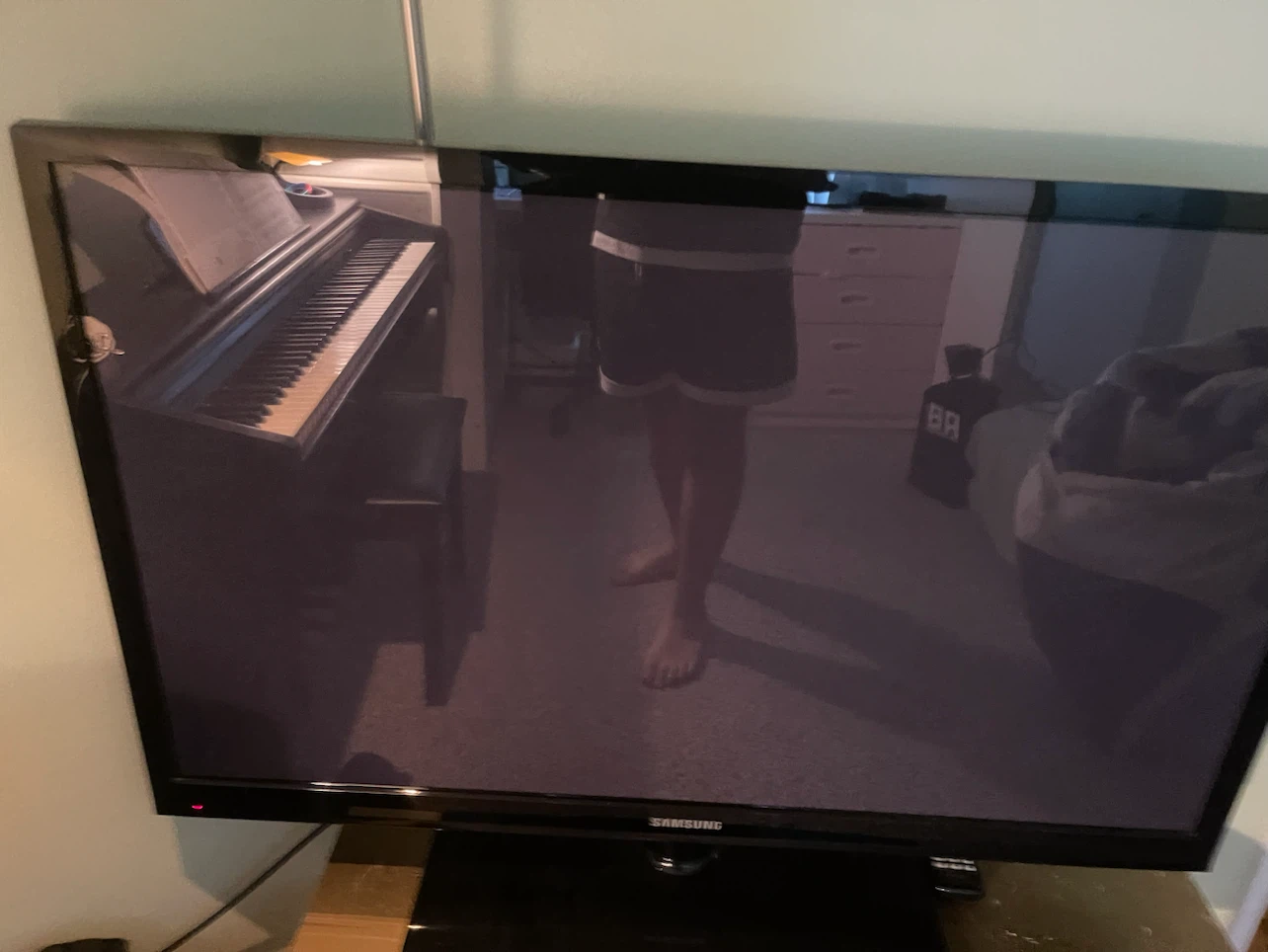 Samsung Flat Screen TV - photo 3