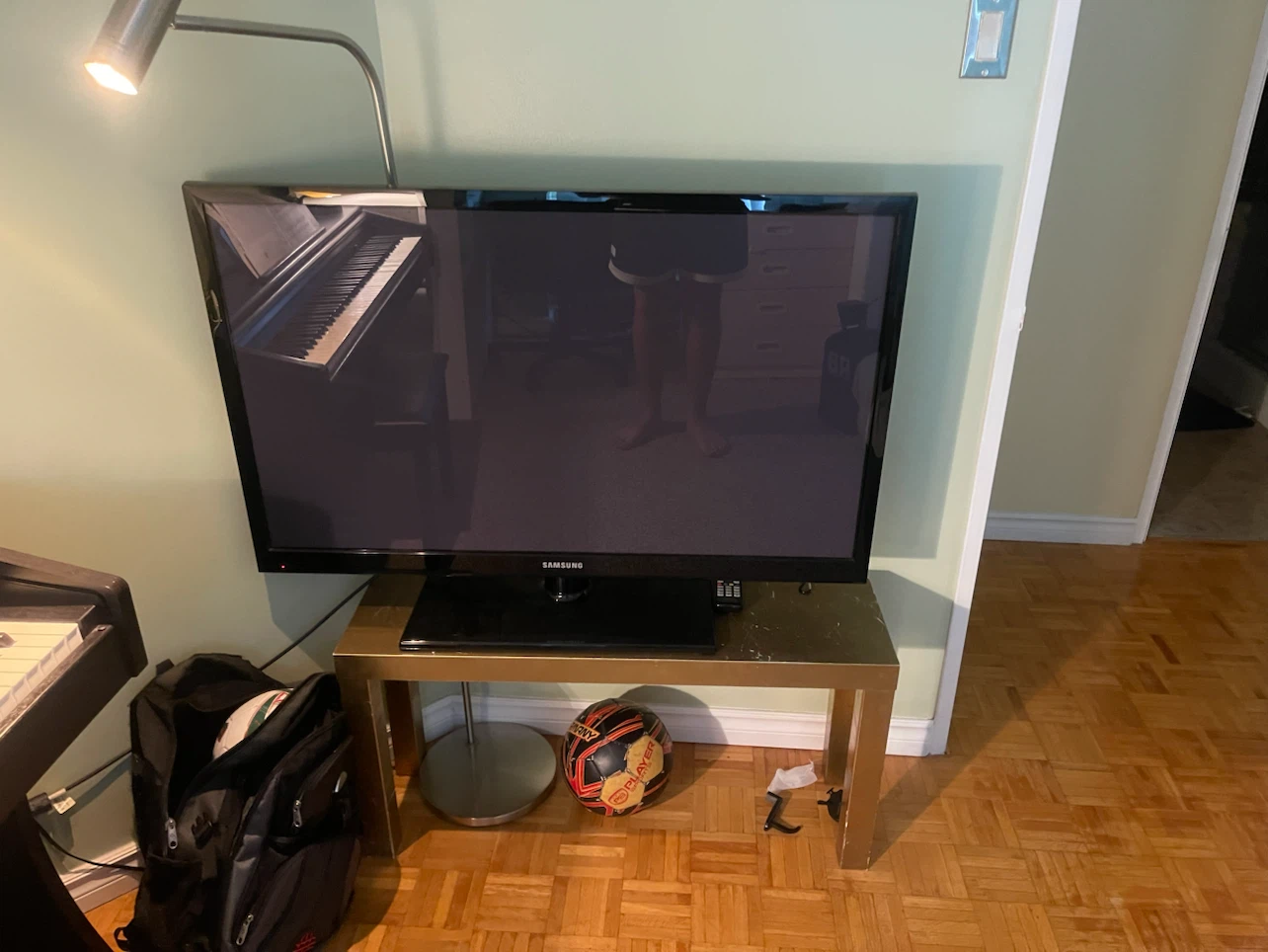 Samsung Flat Screen TV