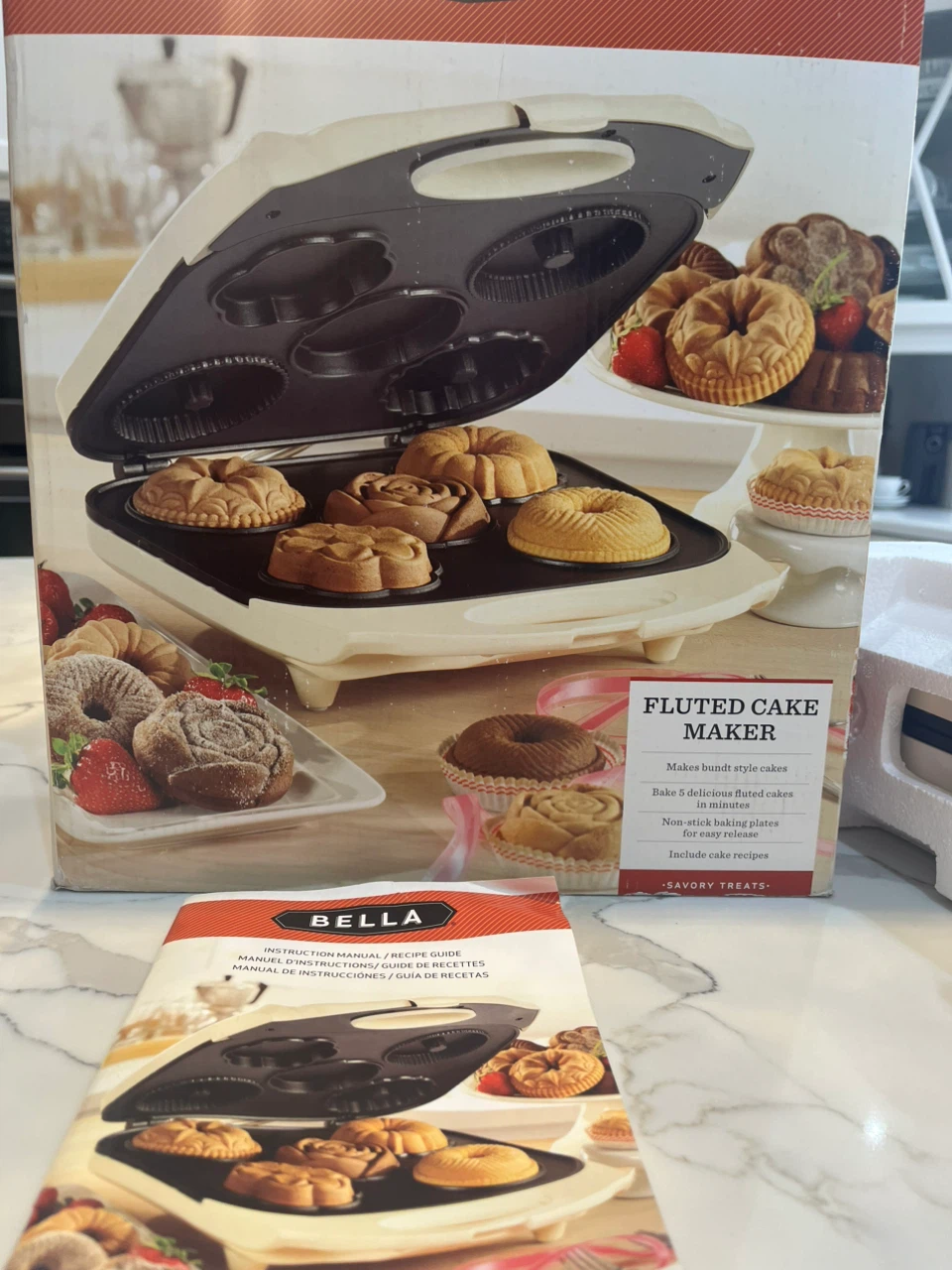 BELLA Fluted Cake Maker