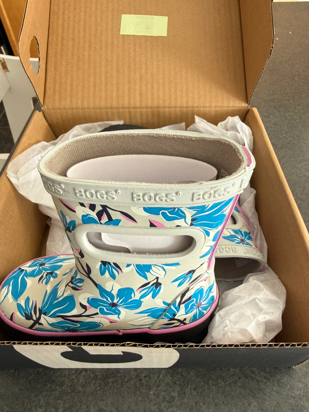 Toddler Bogs - Rainboots - Skipper Magnolia -Size 6 - photo 2
