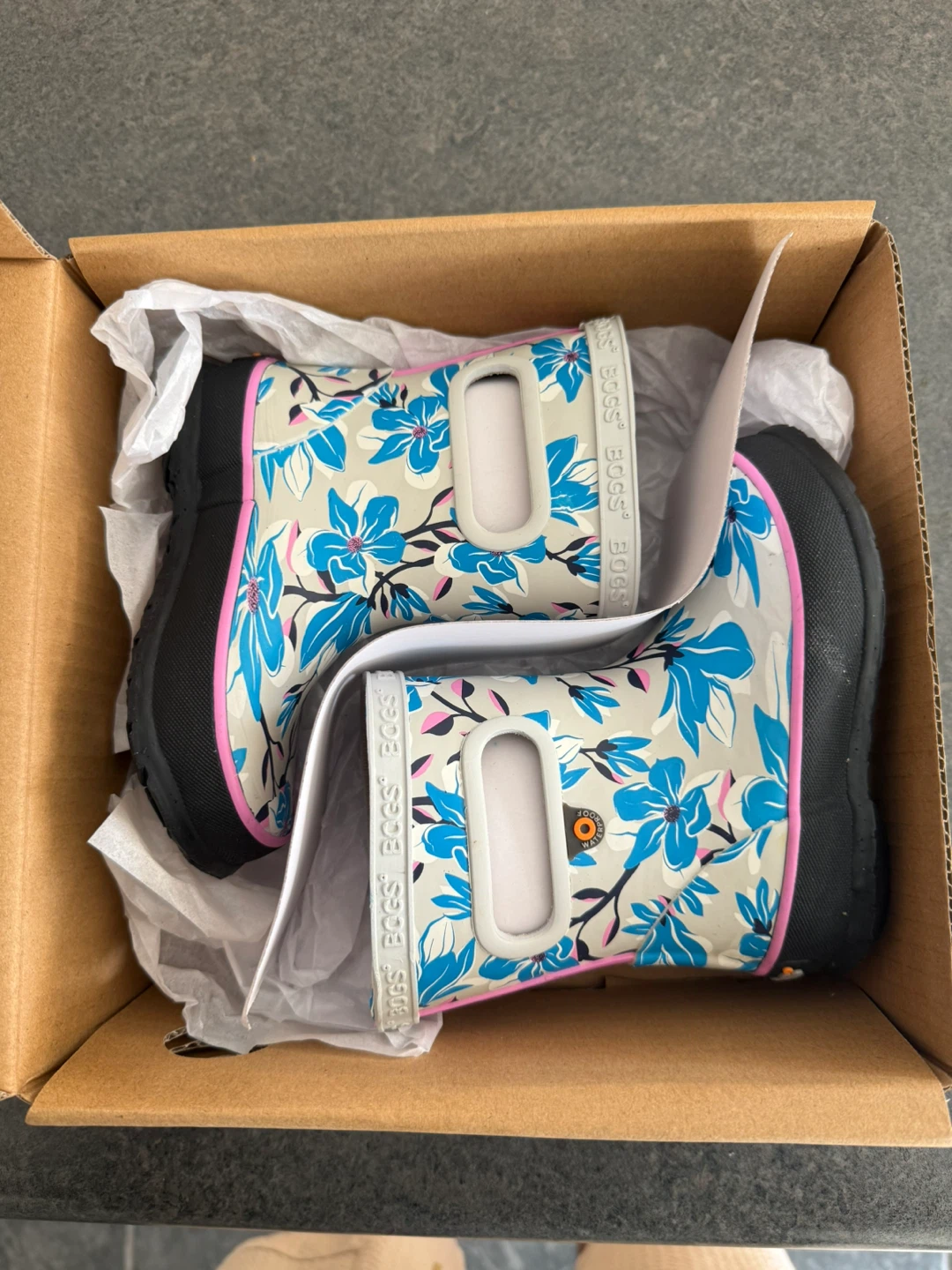 Toddler Bogs - Rainboots - Skipper Magnolia -Size 6 - photo 5