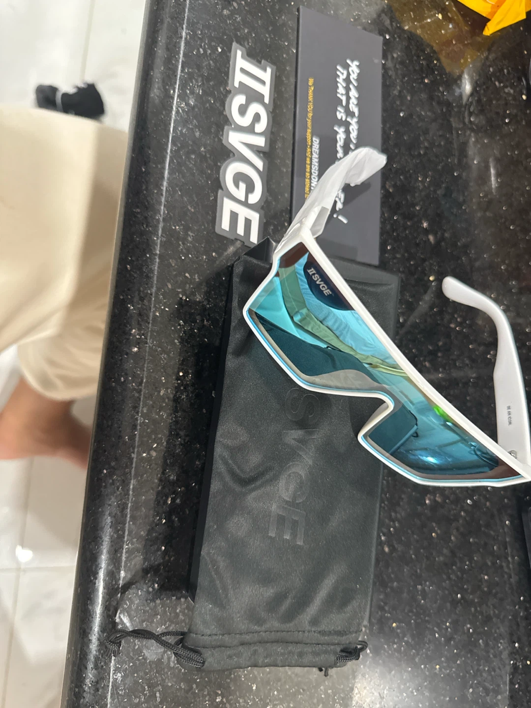IISVGE Sunglasses - photo 4