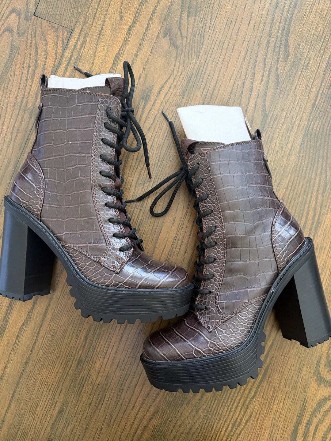 Guess "Crocodile" Embossed Platform Combat Boots - photo 2