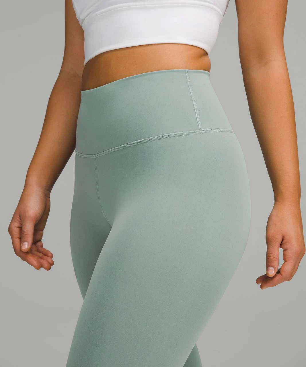 Lululemon Wunder Train Contour Fit High-Rise Crop 23" - Size 6 - photo 4
