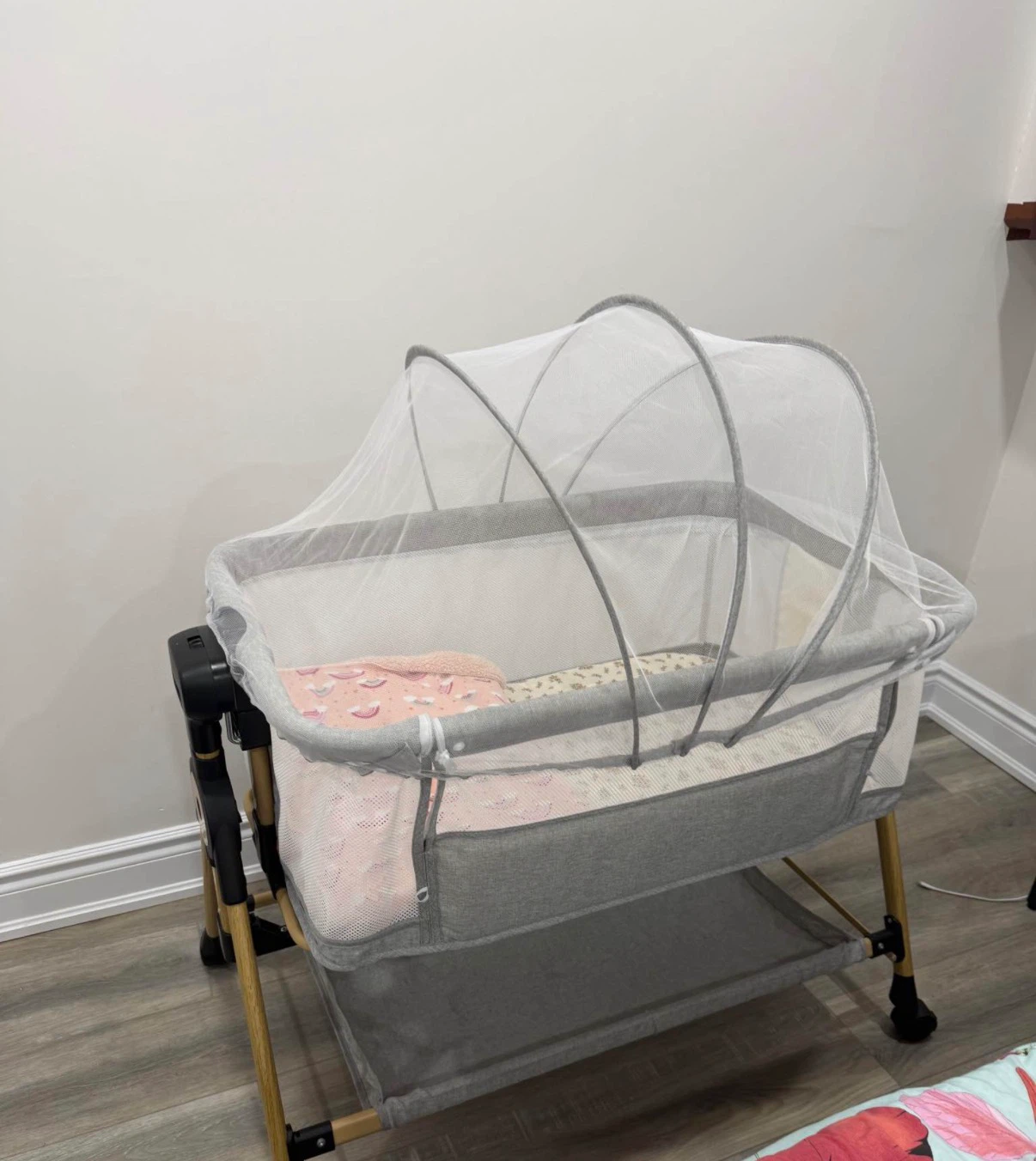 Baby Bedside Sleeper Bassinet