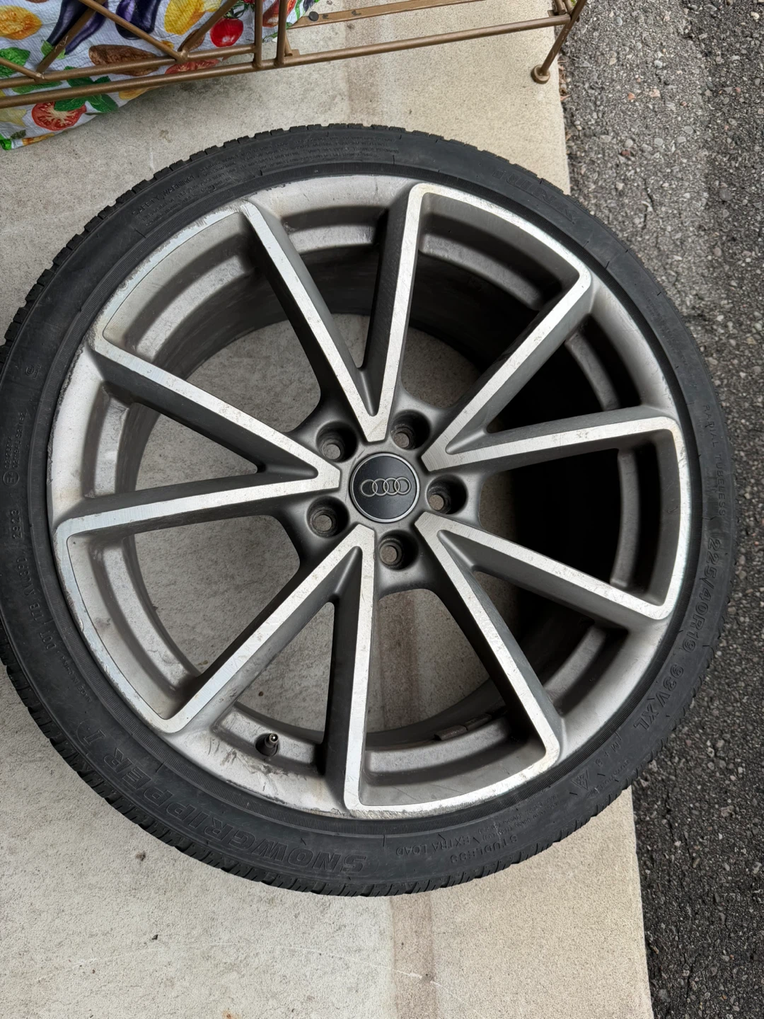 Audi 19-inch Alloy Wheels with Winter Tires - photo 2