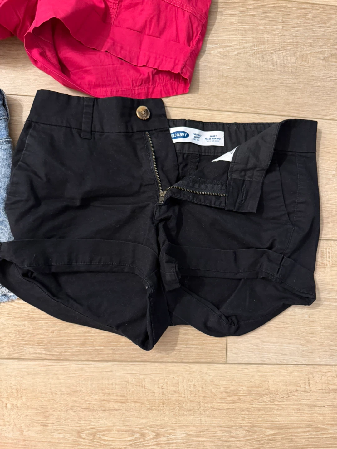 Womens Shorts Bundle (3 pairs) - photo 3