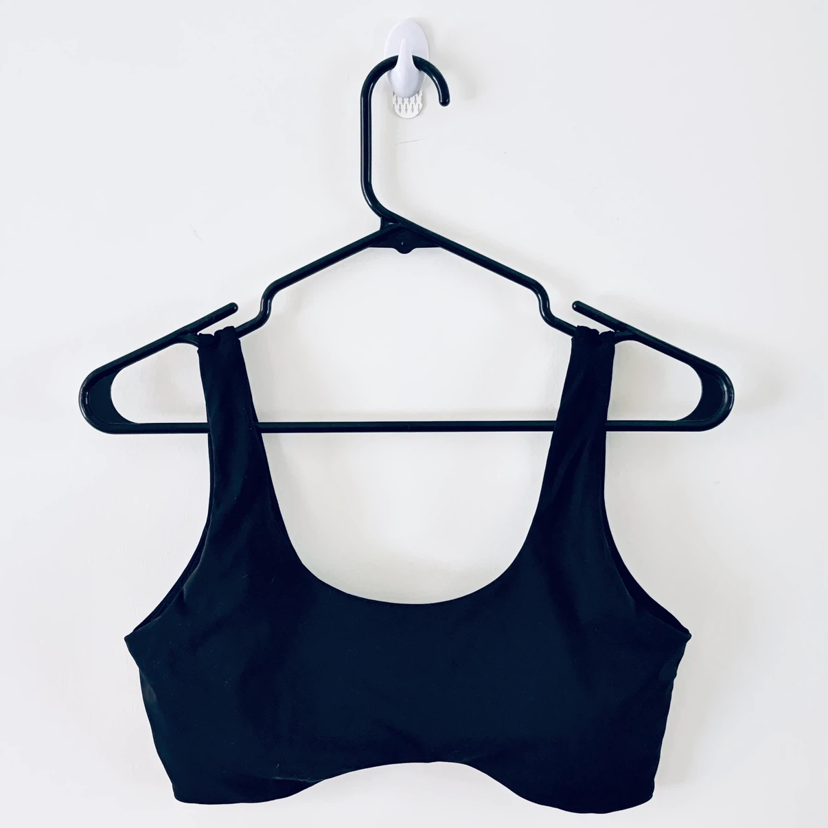 Black Sports Bra Size M