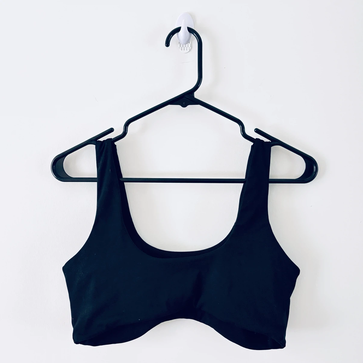 Black Sports Bra Size M - photo 2