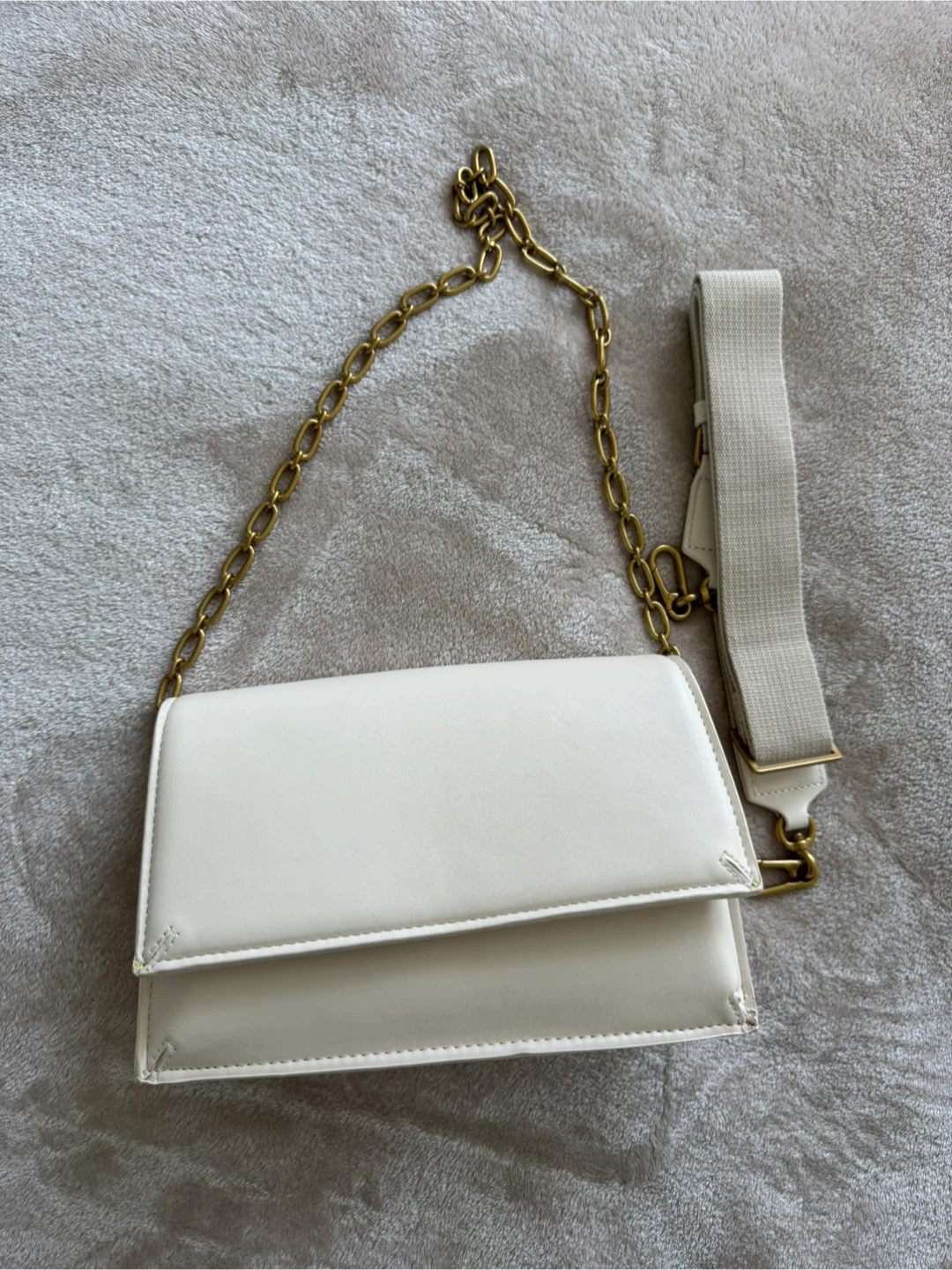 Zara Shoulder Bag – White/Cream