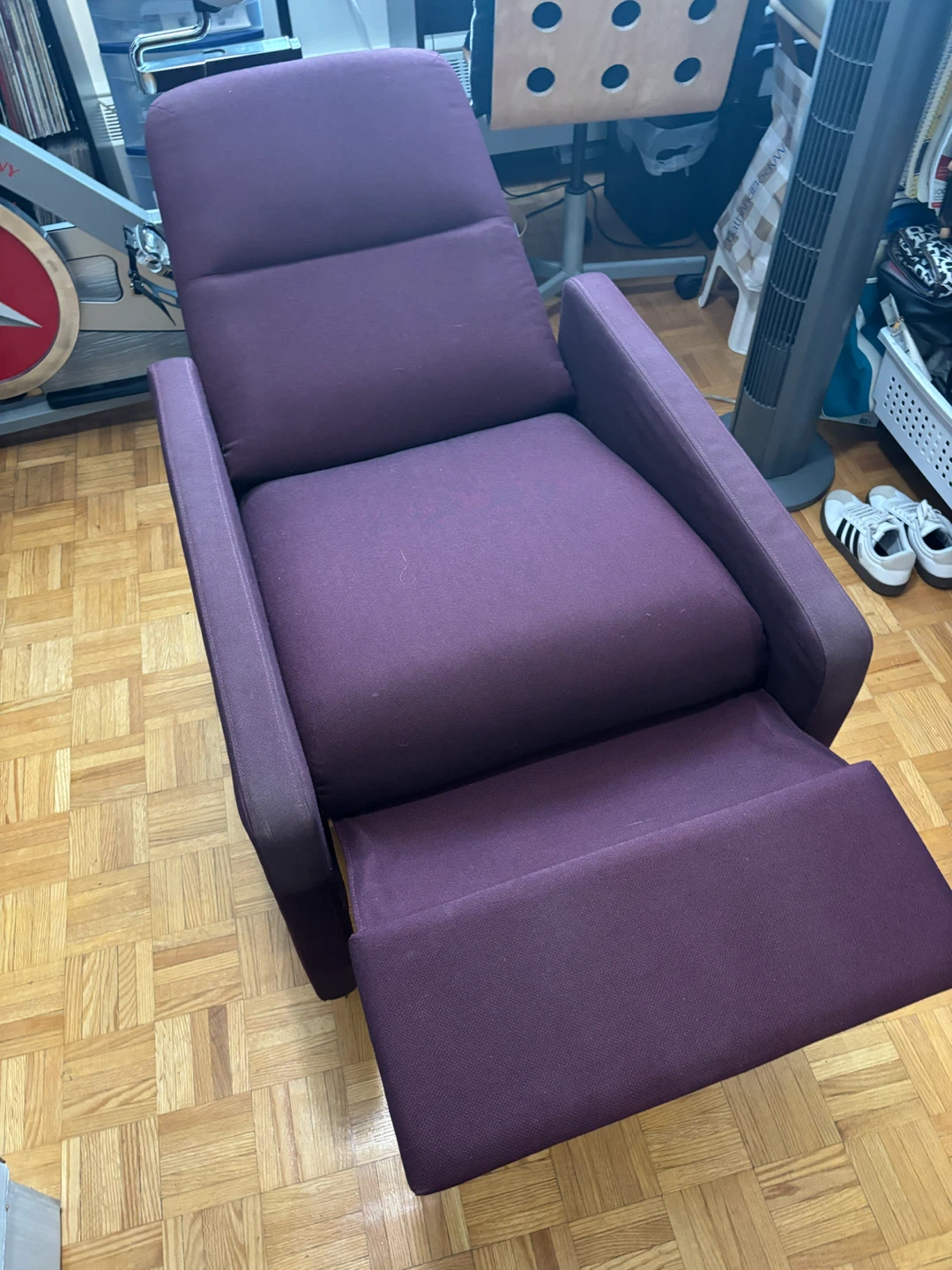 Purple Recliner Armchair - photo 2