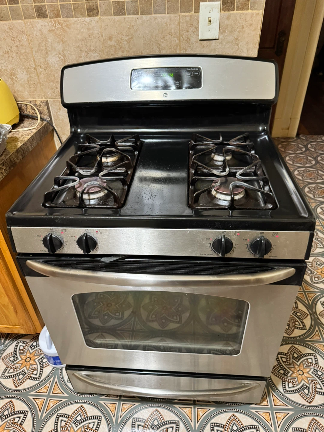 GE Gas Range and Frigidaire Side-by-Side Refrigerator