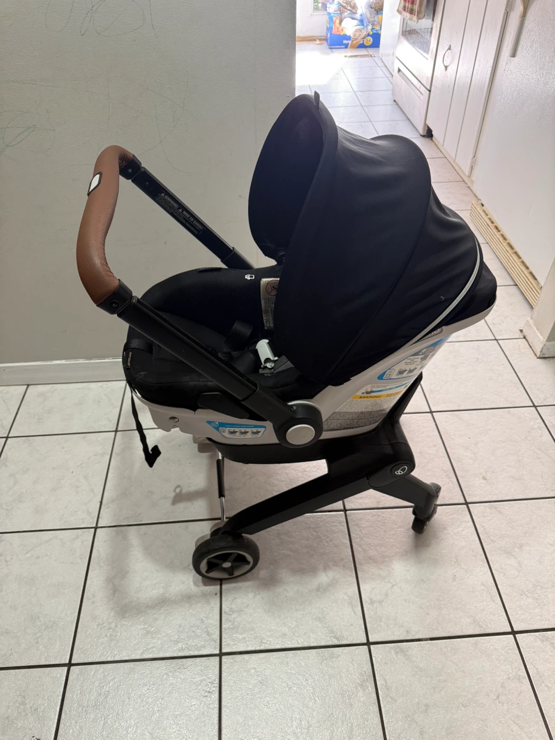 Evenflo Infant Car Seat and Stroller Base - photo 4