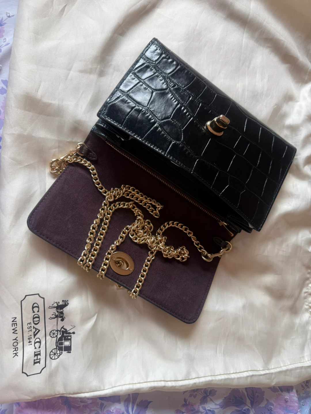 Coach Black Croc-Embossed Chain Crossbody Bag - photo 3