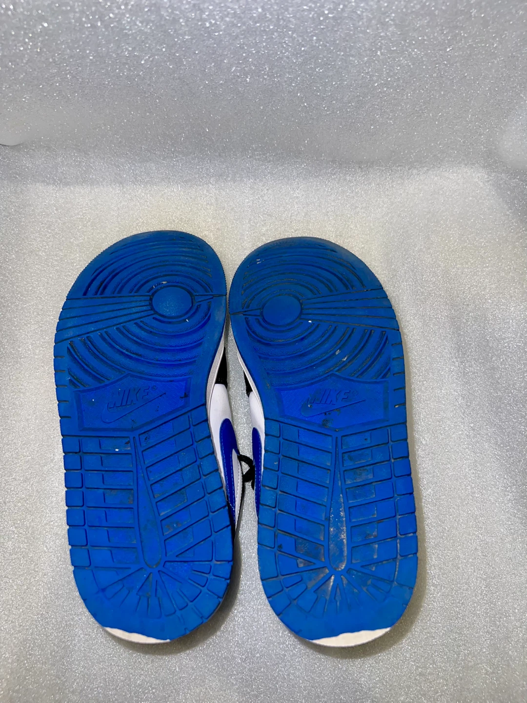 Air Jordan 1 Royal Blue and Panda - photo 4